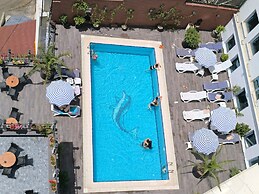 Euro Plaza Hotel