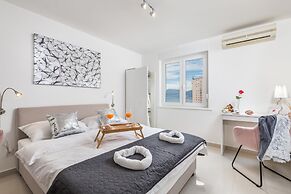 Apartment Consensus
