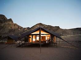 Hoanib Valley Camp