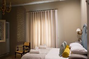 Sally Port Suites