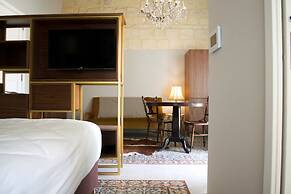 Sally Port Suites