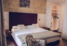 Sally Port Suites