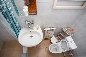 Guest House Apelsin