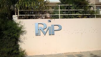 PMP Adamia 106B