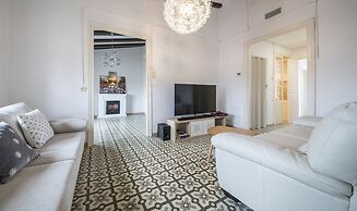 Attic La Nau TH 113