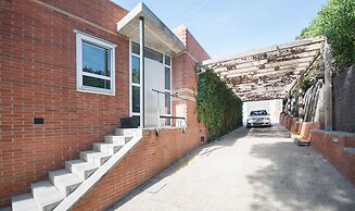 Luxury Beachfront Villa in Tarragona TH 63