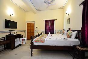 Mahal  Khandela