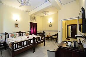 Mahal  Khandela
