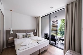 OliverLux Aparthotel
