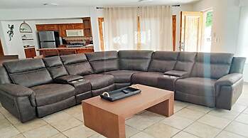 Villa Relax 3 by Kivoya