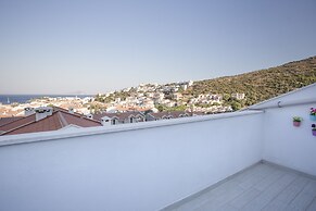 Pharos Hotel