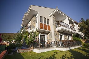 Pharos Hotel