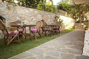 Pharos Hotel
