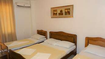 Hotel Ritsa
