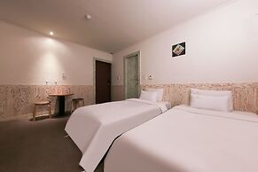 Hotel BOBOS
