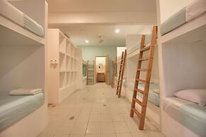 Paziflora Hostel