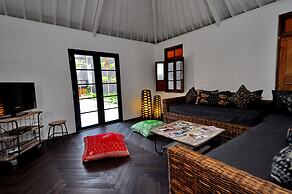Majestic 5BR Villa Del Boca