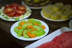 Camel City Hotel
