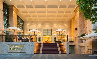 Daphovina Hotel