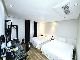 Cheonan K Hotel