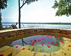 Nile Safari Lodge