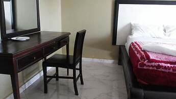 Pauline Hotel