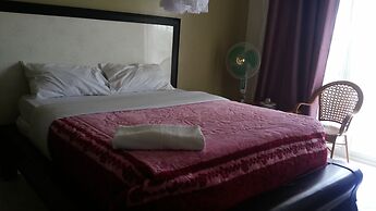 Pauline Hotel