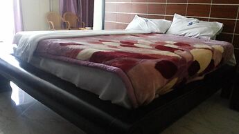 Pauline Hotel