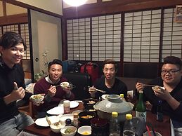 Satoyama Guest house COUTURE - Hostel