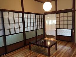 Satoyama Guest house COUTURE - Hostel