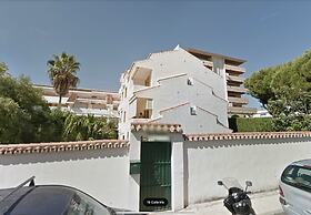 New Skandinavian penthouse-5min to beach
