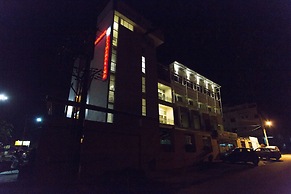 Hotel Rajmahal Inn
