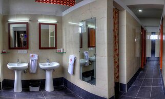 Hotel Rajmahal Inn