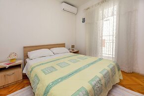 Apartment Jelena