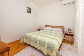 Apartment Jelena