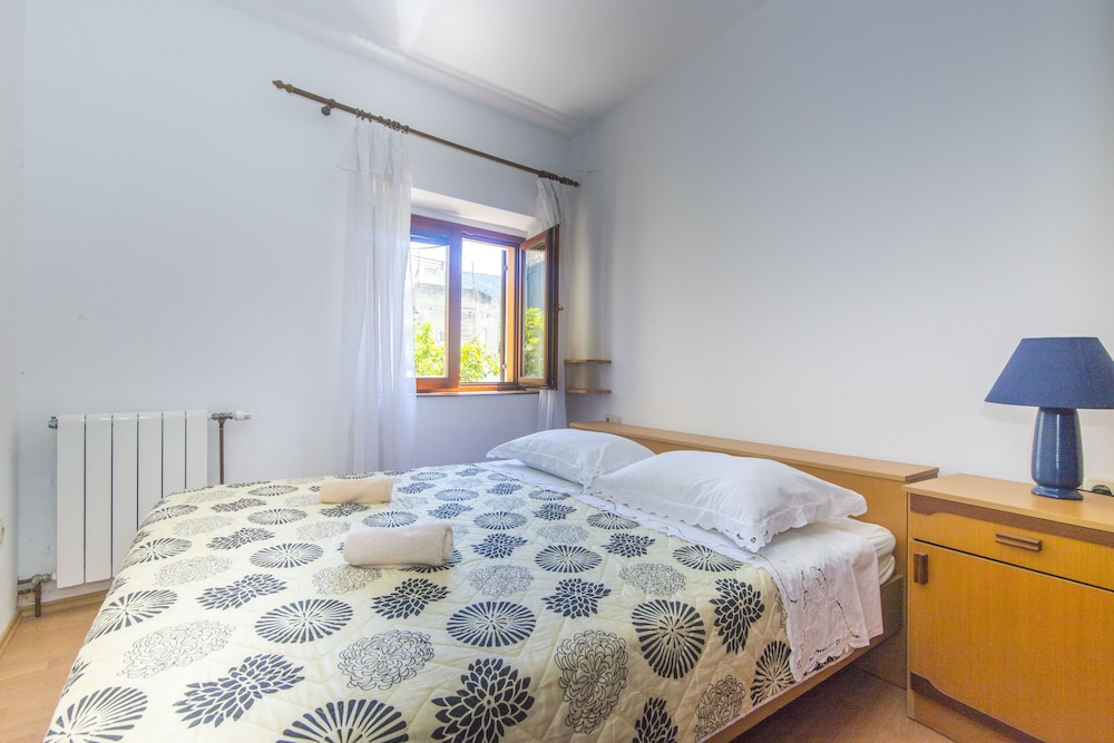 Apartments Jaksa