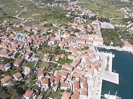 Apartments Jaksa