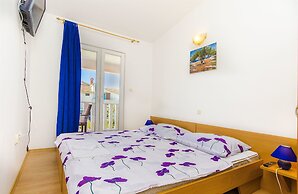 Apartments Tiho i Pave