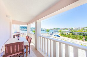 Apartments Tiho i Pave