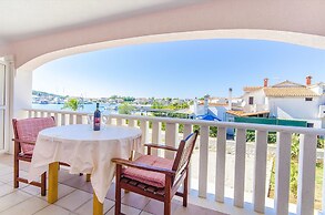 Apartments Tiho i Pave