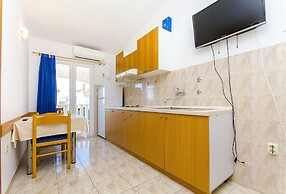 Apartments Tiho i Pave