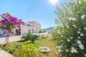 Apartments Tiho i Pave