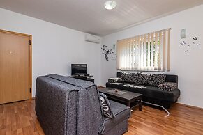 Apartments Janja