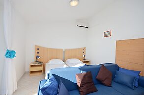 Apartments Mira