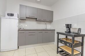 Apartments Plava Plaza Daniela