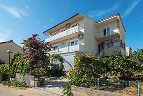 Apartment Luketa