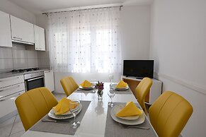 Apartments Kure