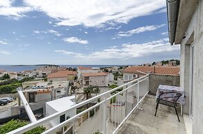 Apartments Biserka