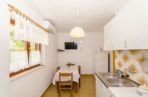 Apartment Lavcevic