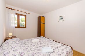 Apartment Lavcevic